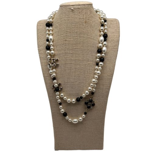 Chanel Vintage Necklace Jewelry